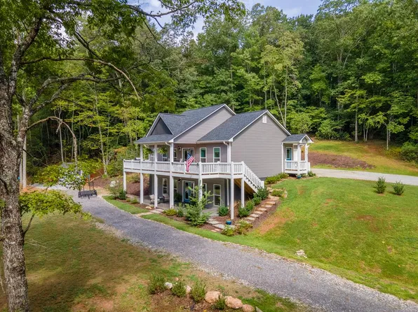 497 Big Muddy Dr, Otto, NC 28763