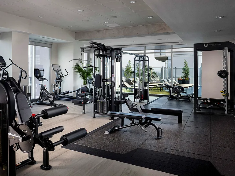 Fully-equipped rooftop fitness center
