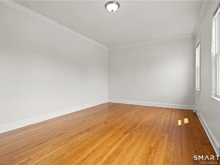 684 Farmington Ave #B6 — Photo 7