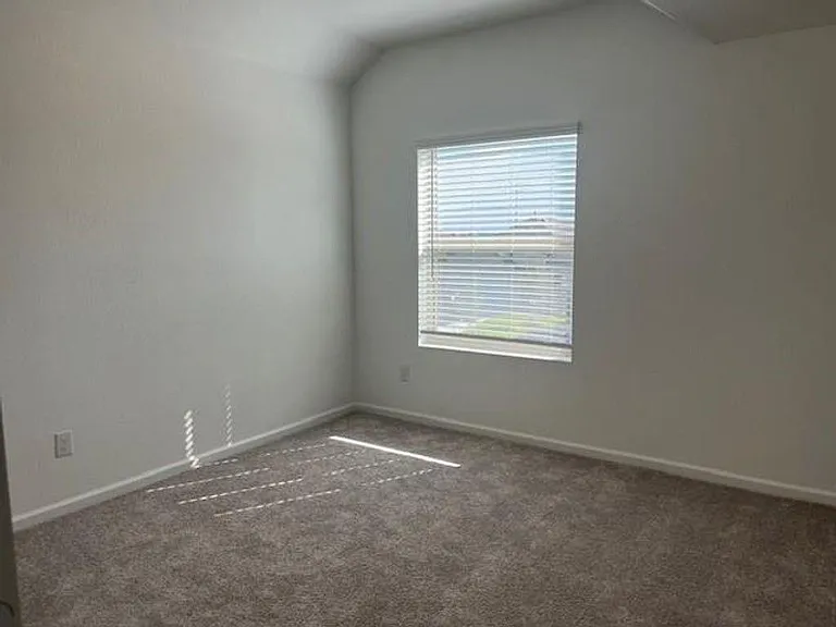 3004 Avalos Dr — Photo 6