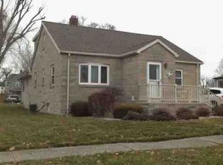 308 E Main St, Chalmers, IN 47929