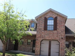 4048 Glenstone Ter STE B, Springdale, AR 72762