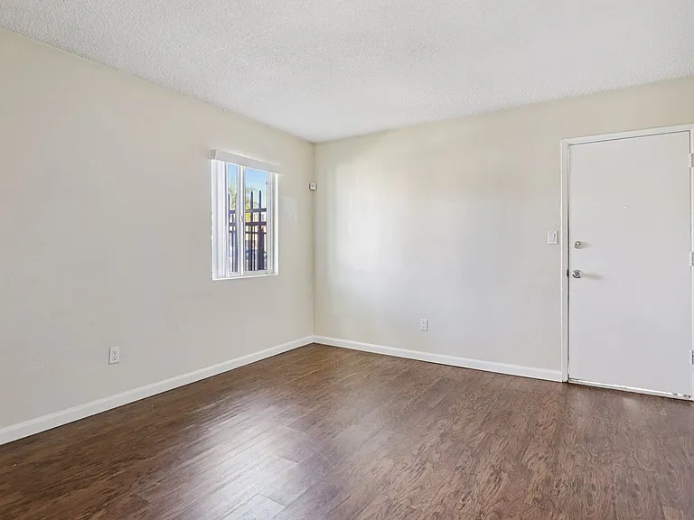 Astro Vista Apartments — Photo 7
