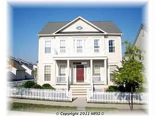 3900 Shawfield Ln photo 1