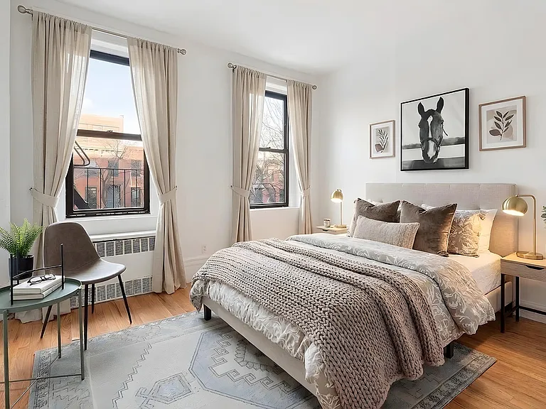 38 3rd St #2L — Photo 3