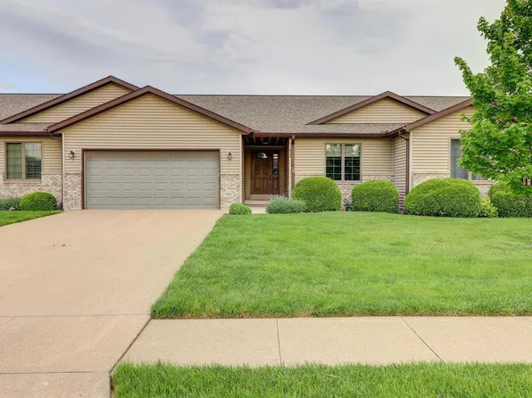 432 Mill Ridge Rd, Clinton, IA 52732