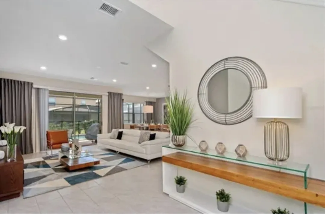 5 bed, 2491 sqft, $3,400 — Photo 3
