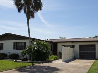 1595 Yates Dr, Merritt Island, FL 32952