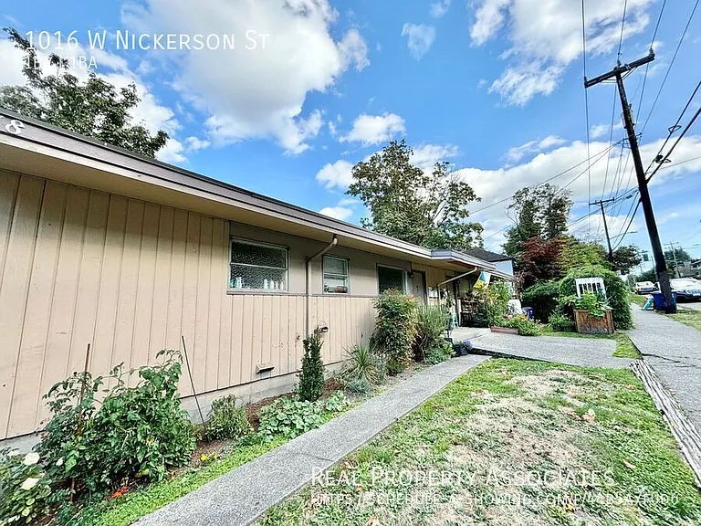 1016 W Nickerson St — Photo 1
