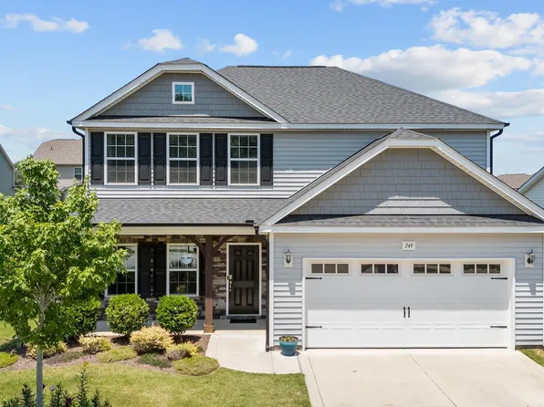 249 National Dr, Clayton, NC 27527