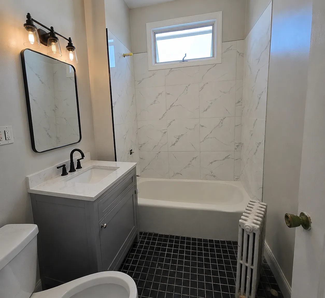 4 bed, $3,300 — Photo 2