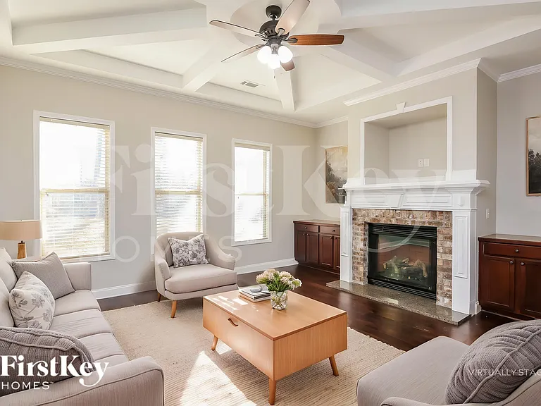 2545 Mossy Rock Pl — Photo 5
