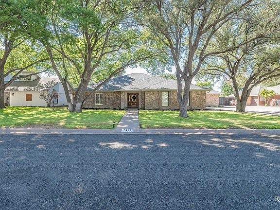 3rd image of 5213 Beverly Dr