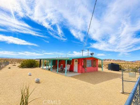 4260 Gayley Ln, Twentynine Palms, CA 92277