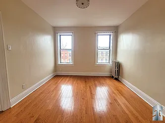 Rented by Skyline Group Real Estate