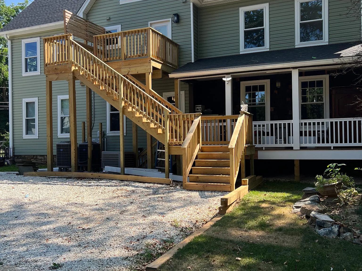 2 bed, 1332 sqft, $2,395 — Photo 4