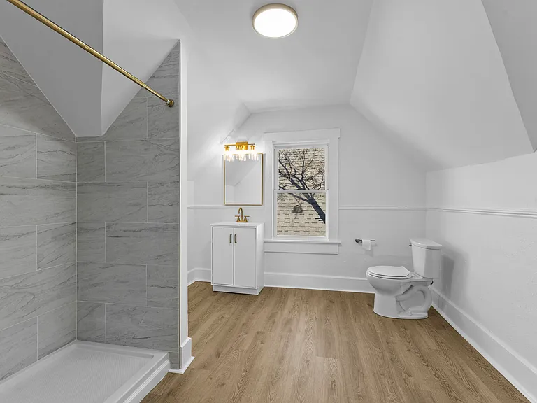113 S Traub Ave — Photo 15