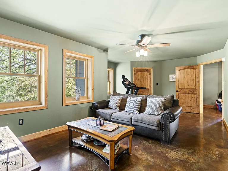 1348 Radio Club Rd #UPPER LEVEL — Photo 17