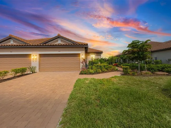 3105 Formia Ct, Lakewood Ranch, FL 34211