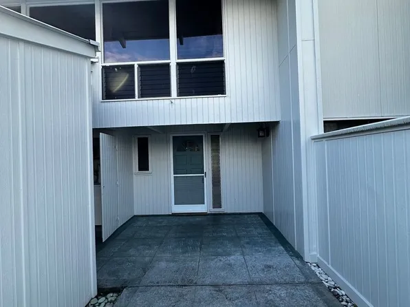 918 Kumukoa St #B303, Hilo, HI 96720