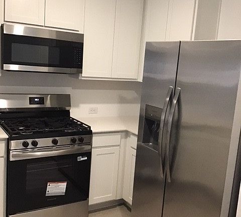 3rd image of 14861 N Ascot Bend Cir #14861