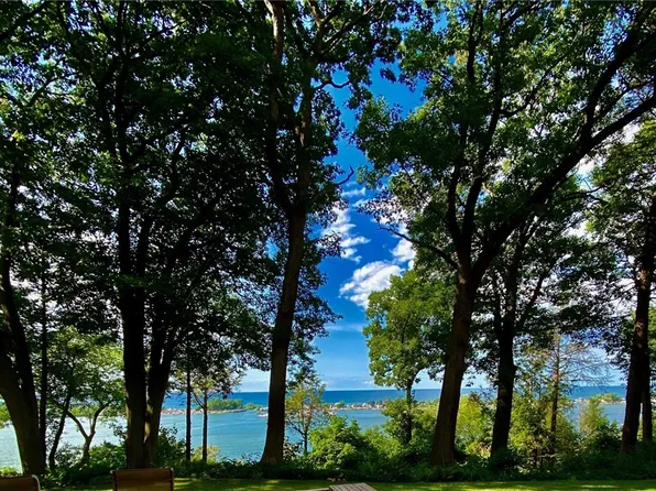 788 Admiralty Way, Webster, NY 14580
