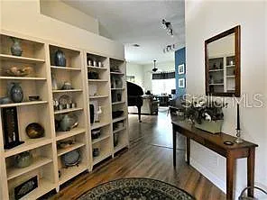 4062 Westbourne Cir — Photo 2