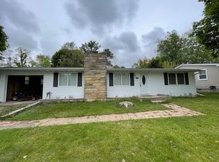 321 Monroe St, Webberville, MI 48892