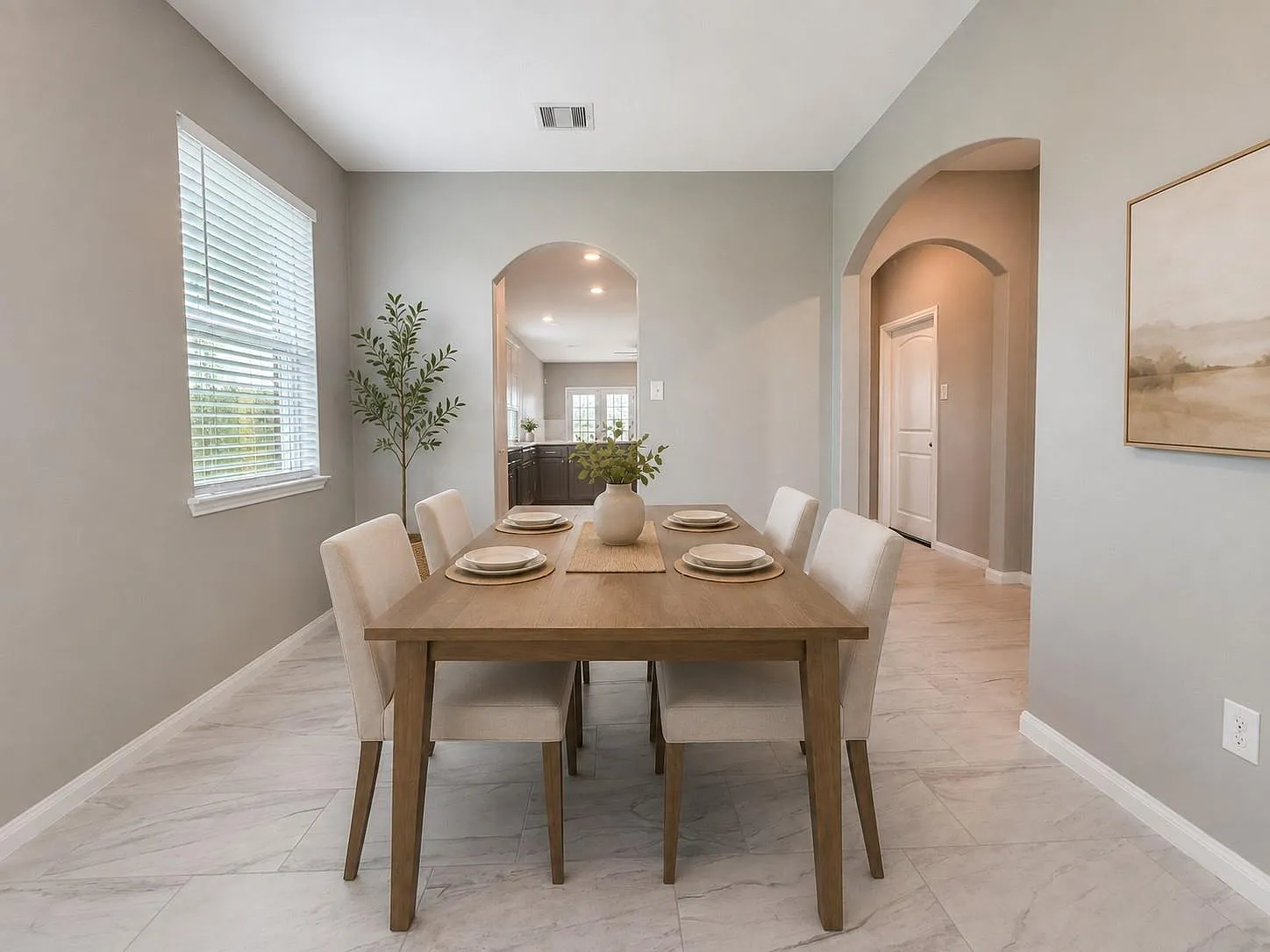 3 bed, 2.0 bath, 1575 sqft, $2,500 — Photo 3