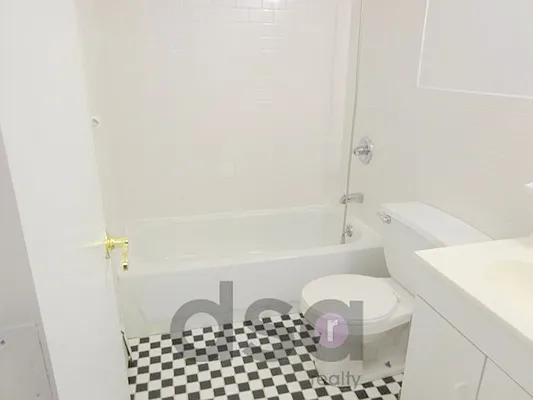 Rented by DSA Realty | media 13