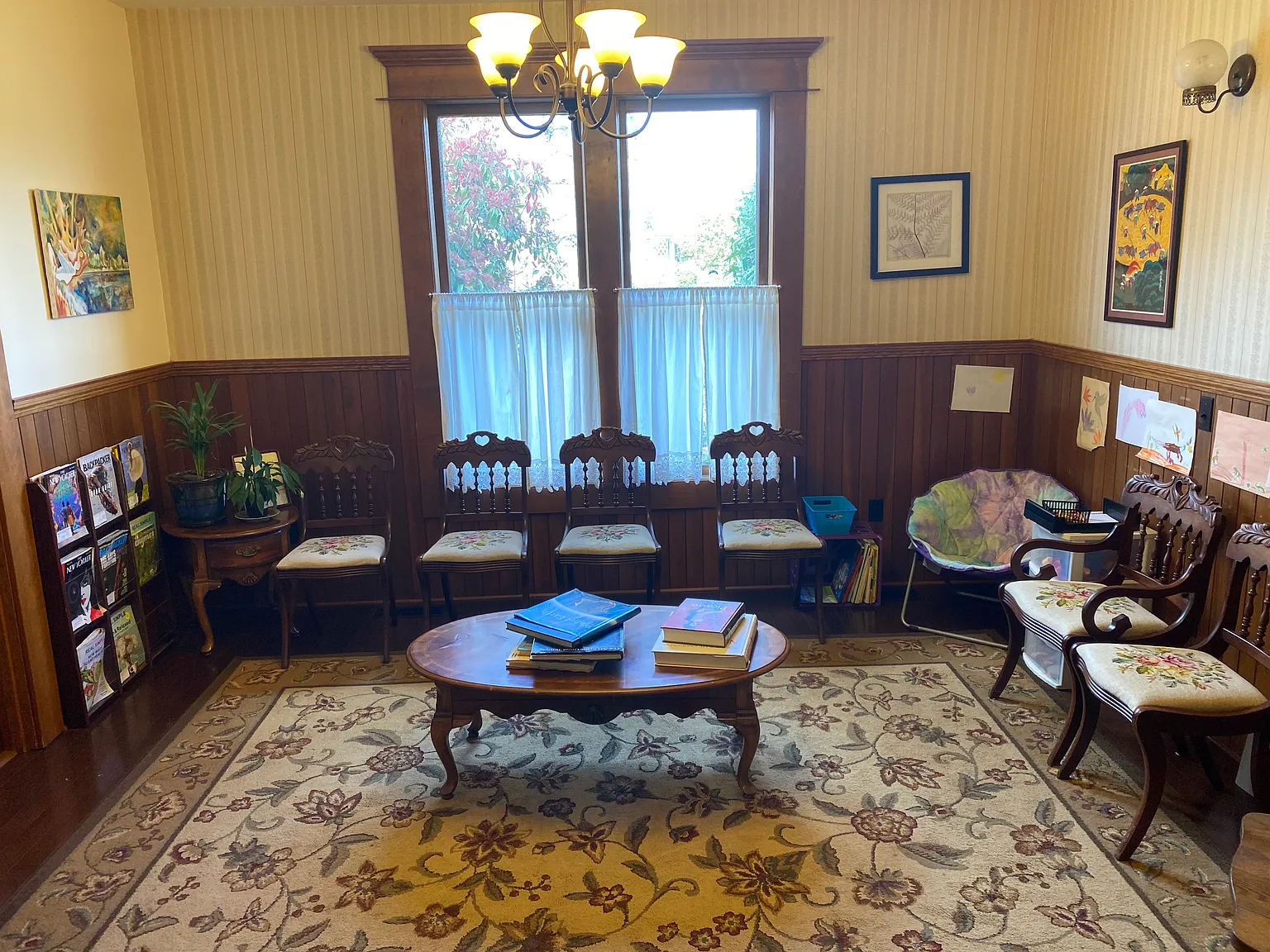 6 bed, 2000 sqft, $750 — Photo 2