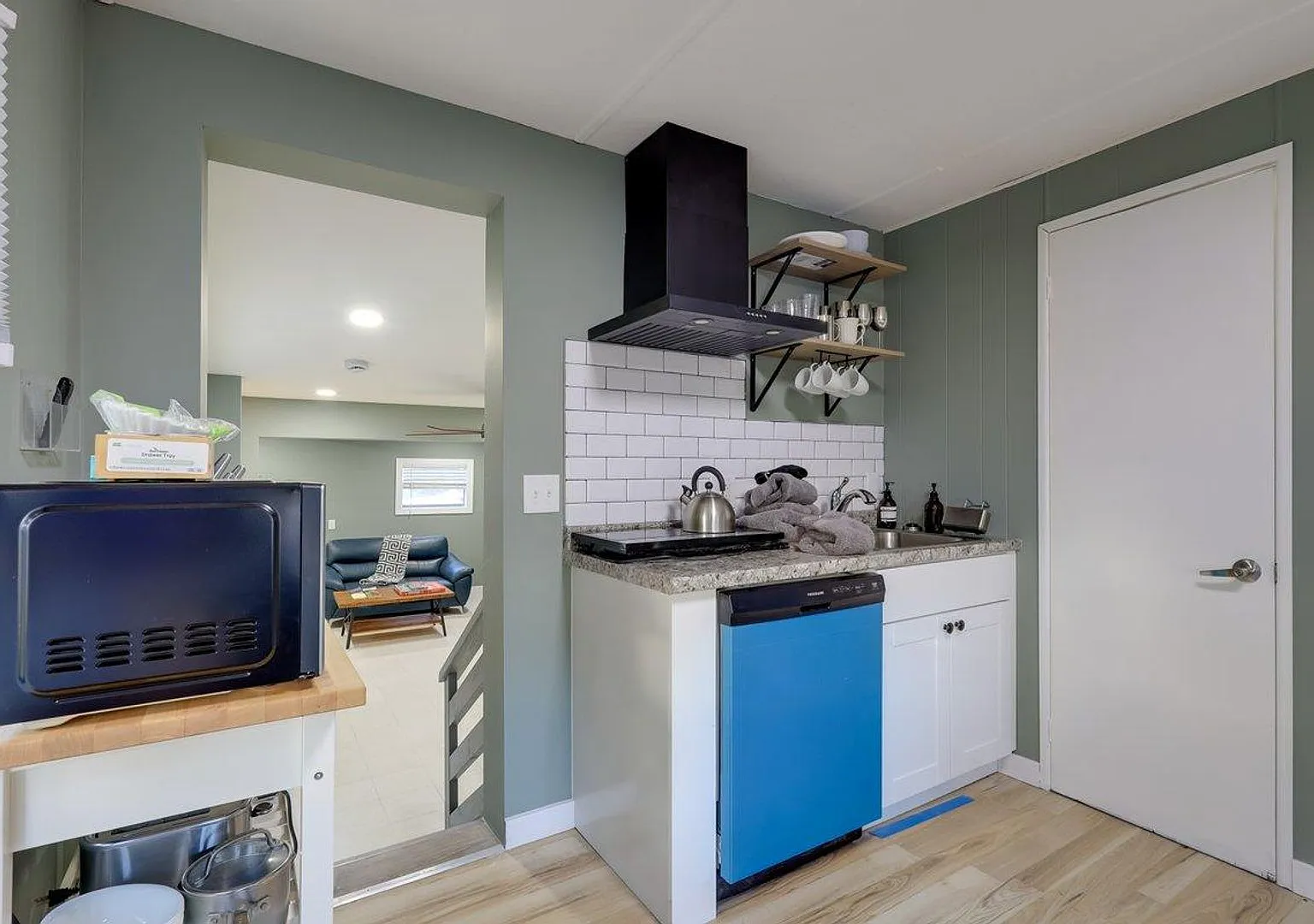 Charming Efficiency Near Marjorie Kinnan Rawlings Historic State Park — Photo 4