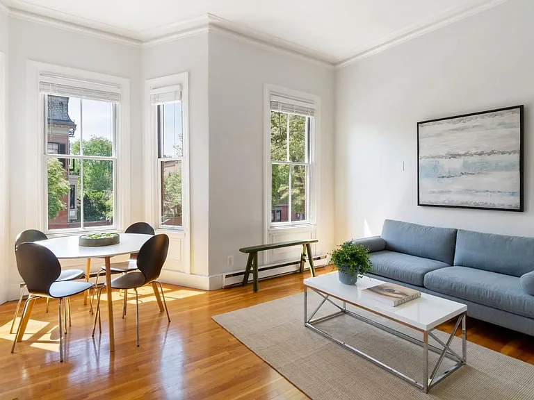 169 Warren Ave #2 — Photo 4
