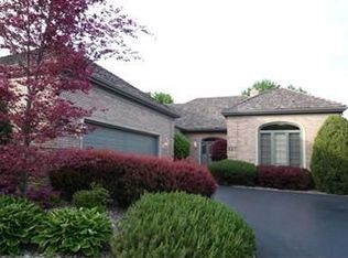 227 Inverness Ln, Schererville, IN 46375