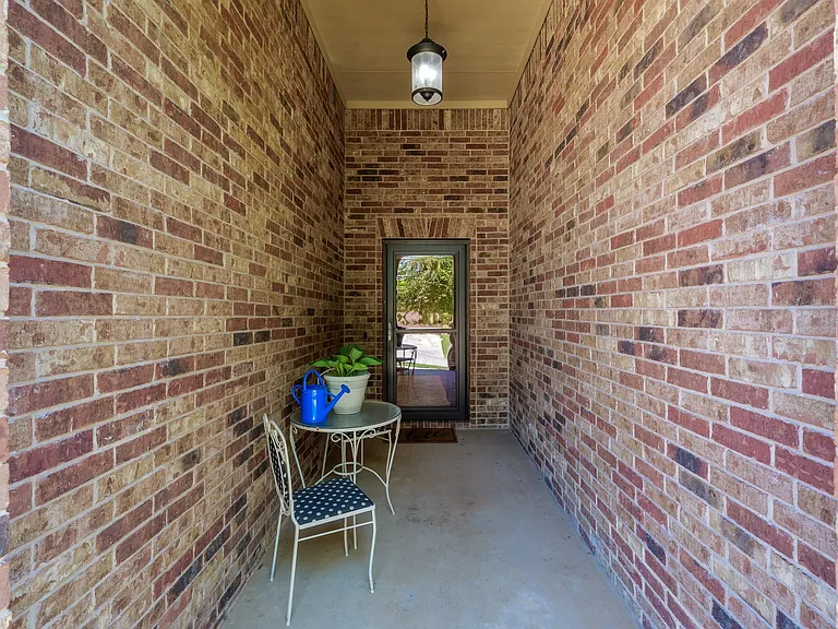 7216 Ondantra Bnd — Photo 3