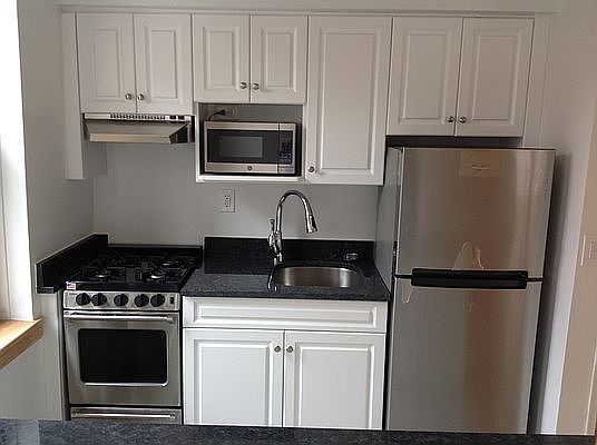 1st image of 330 W 55th St APT 6D