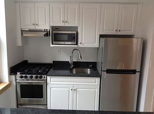 330 W 55th St APT 6D, New York, NY 10019