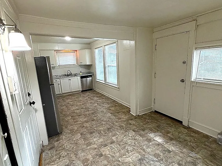 3409 Benton Blvd — Photo 3