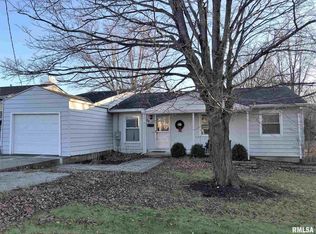 402 Hill St, Eureka, IL
