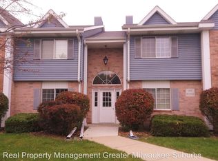 N91W17045 Apple Tree Ct APT 6, Menomonee Falls, WI 53051