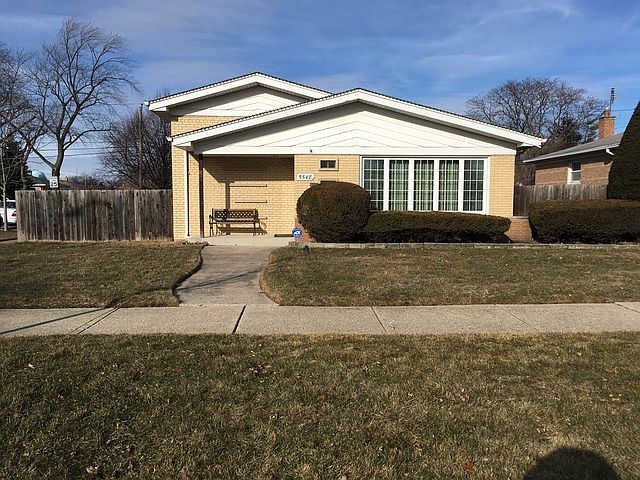 1st image of 5548 W 102nd St
