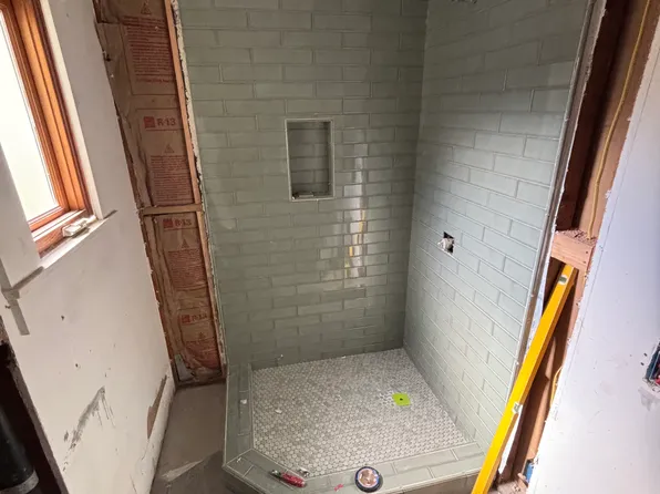 3011 E 5th St #A, Long Beach, CA 90814