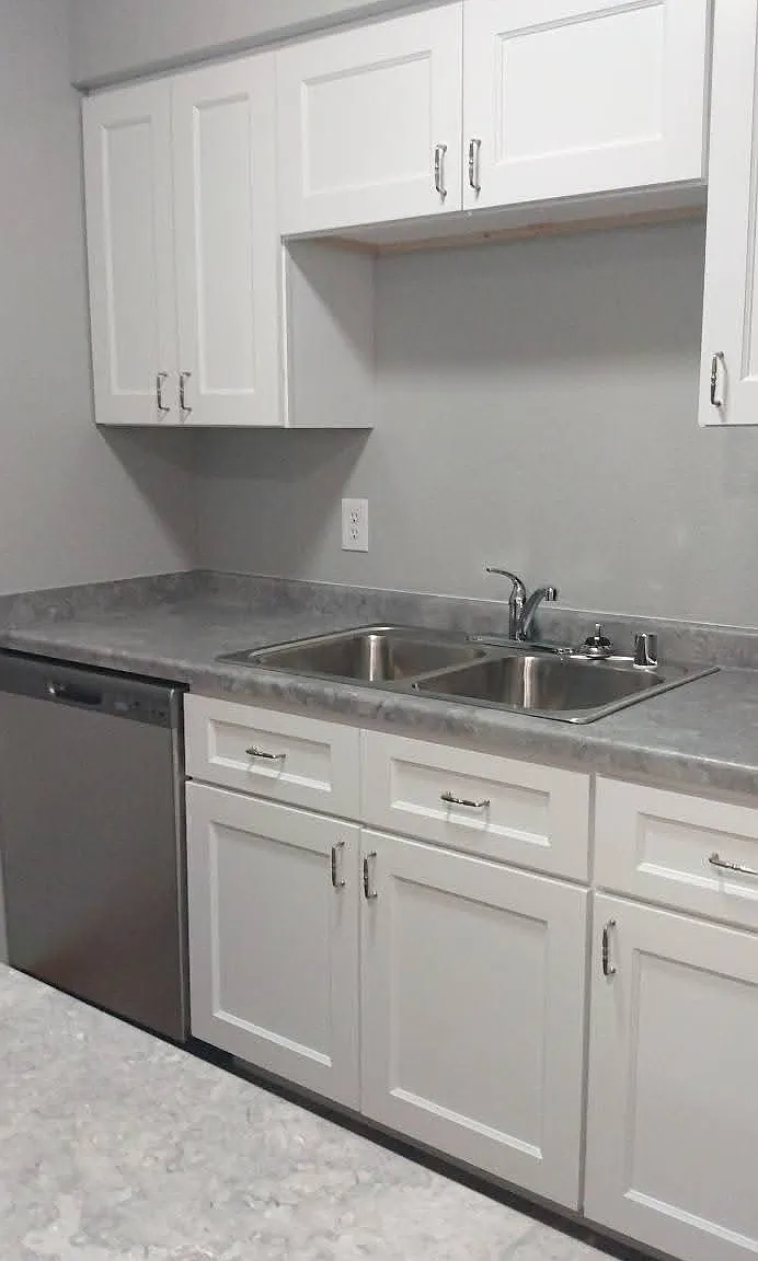 1430 Garay Ln — Photo 3