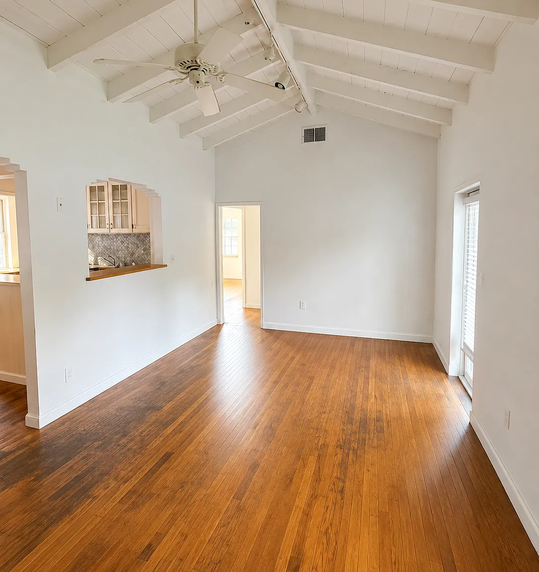 4 bed, 1600 sqft, $4,100 — Photo 3
