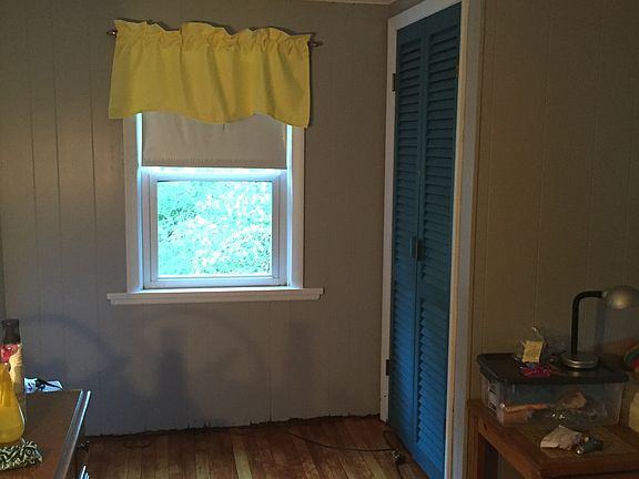  Bedroom hardwood floor