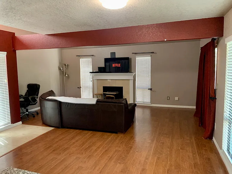 5447 Ventana Pl — Photo 4