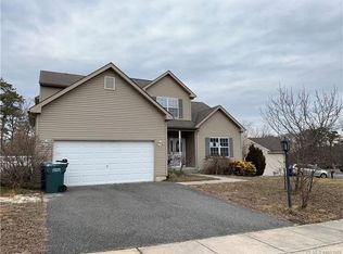 6 Falkinburg Dr, Little Egg Harbor, NJ 08087