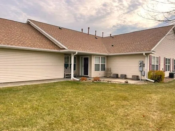 2915 Century Ct NE, Rochester, MN 55906