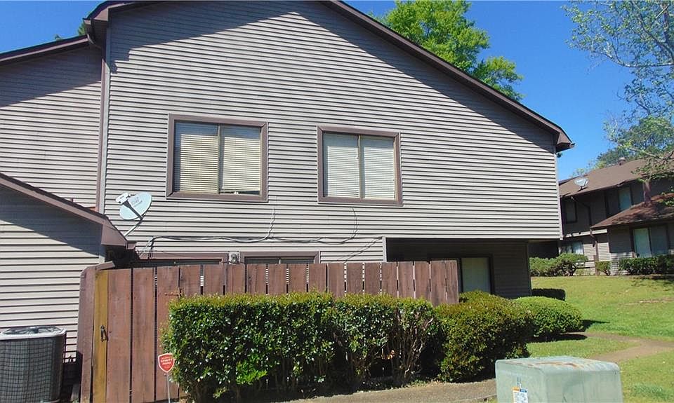 2nd image of 2742 Whitewater Ct