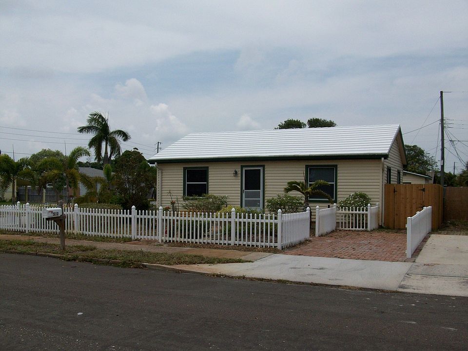 1st image of 532 21st Ave N